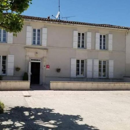 Residence Val & Rom Jarnac-Champagne Extérieur photo